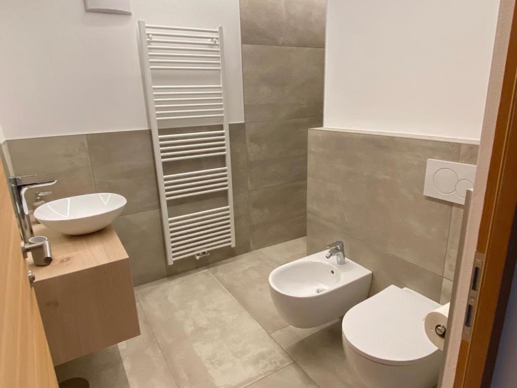 Cosy Apartment Marlain Сан-Валентіно-Алла-Мута Екстер'єр фото